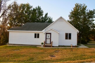 310 1st Ave, Persia, IA 51563