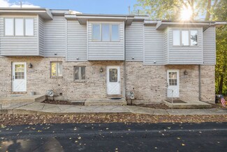 14828 S Penn Rd, Plainfield, IL 60544