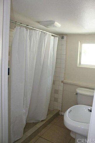 26620 Sparks St, Highland, CA 92346