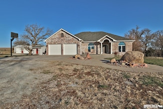 1778 S 14th Rd, Burr, NE 68324