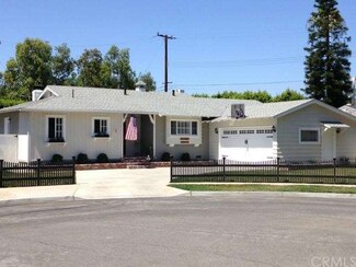 1451 Shamrock Ln, Costa Mesa, CA 92626
