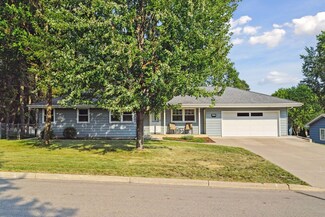 9911 Brookside Ave, Minneapolis, MN 55431