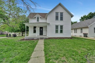 1423 High St, Beatrice, NE 68310