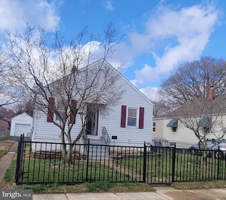 918 Martin Rd, Essex, MD 21221