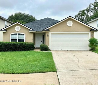2626 Carson Oaks Dr, Jacksonville, FL 32221