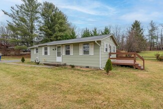 1410 King St, Christiansburg, VA 24073