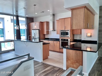378 S Farmer Ave, Tempe, AZ 85281