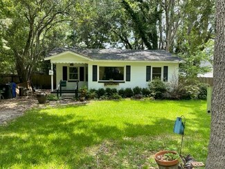1715 River Front Dr, Charleston, SC 29407
