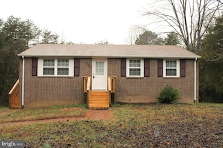 628 Harrison Cir, Locust Grove, VA 22508