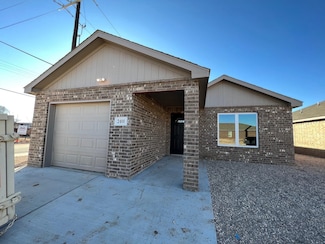 2407 N Ave N, Lubbock, TX 79403