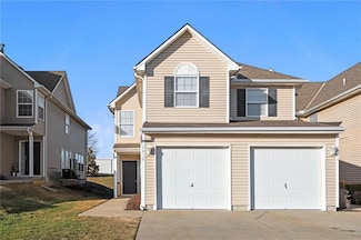 2016 Hickory Leaf Ln, Raymore, MO 64083