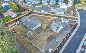 521 Military Rd E, Tacoma, WA 98445