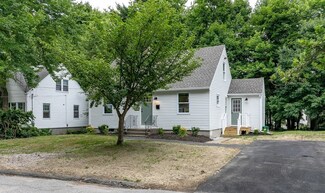 19 Sachem Ave, Worcester, MA 01606