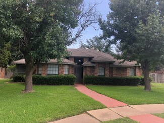2514 Pebblestone Dr, Garland, TX 75044