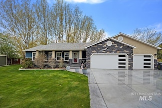 809 Eastridge Dr, Kimberly, ID 83341
