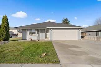 6119 Wrigley Dr, Pasco, WA 99301