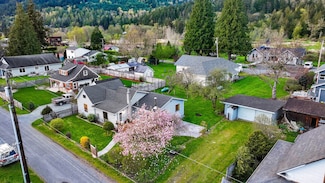 3641 Washington St, Bow, WA 98232