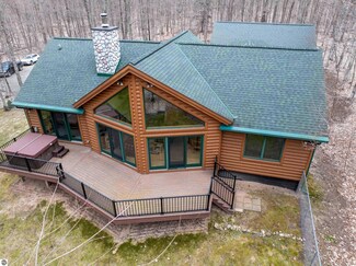 3850 Aunt Ferns Dr, East Jordan, MI 49727