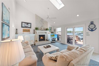 117 Gardenia Cir, Sunrise Beach, MO 65079