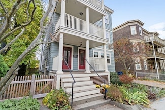 31 Chilton St Unit 1, Cambridge, MA 02138