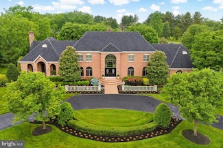 712 Kimberly Dr, Moorestown, NJ 08057