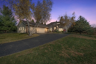 W336S8586 County Rd E, Mukwonago, WI 53149