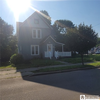 10 Mcdaniel Ave, Jamestown, NY 14701