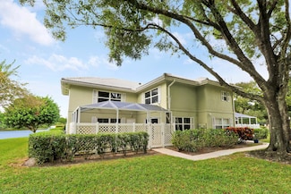 1903 Stratford Way Unit 42C, West Palm Beach, FL 33409