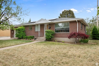 70 Sycamore Cir, Clearfield, UT 84015