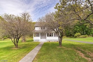106 Richard Mine Rd, Dover, NJ 07801