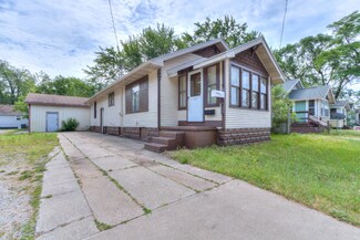 1408 S Getty St, Muskegon, MI 49442