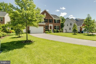 8359 Longfields Ln, Alexandria, VA 22309