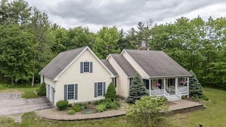 76 Moose Mountain Rd, Brookfield, NH 03872
