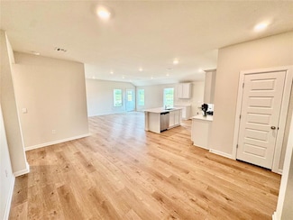 6100 Blackwood Blvd, Oklahoma City, OK 73132