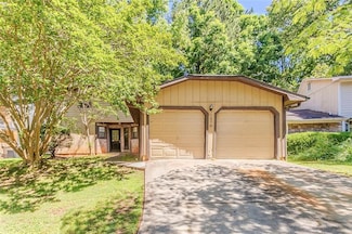 1074 Cherokee Heights, Stone Mountain, GA 30083