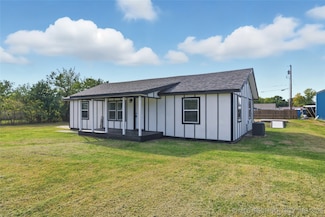 507 S Saltwell St, Salina, OK 74365