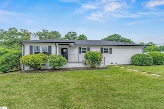 111 Tanglewood Dr, Greenville, SC 29611