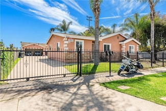 660 W 94th St, Los Angeles, CA 90044