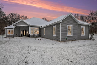 1364 Thomson Rd, Niles, MI 49120