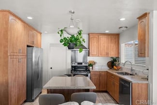 1409 5 D Dr, El Cajon, CA 92021