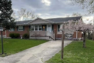 227 Sherwood Dr, Circleville, OH 43113