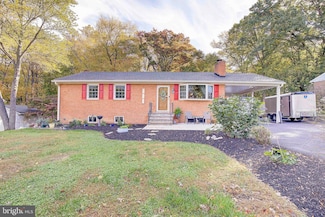 2152 Bonnie Ln, Waldorf, MD 20601