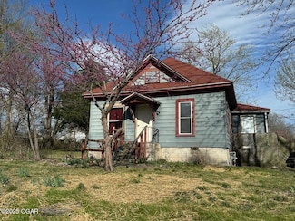 727 S Saint Charles Ave, Joplin, MO 64801