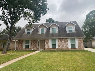 11719 Scottsdale Dr, Stafford, TX 77477