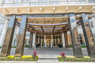 655 W Irving Park Rd Unit 1911, Chicago, IL 60613