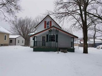 222 Hickory St, Columbus Junction, IA 52738