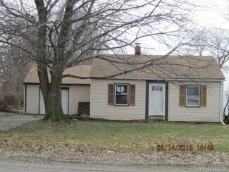 3465 S Roberts Rd, Fredonia, NY 14063