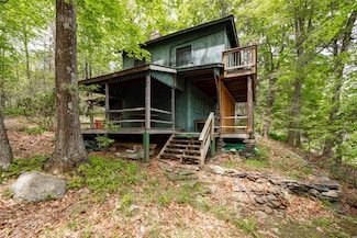 215 Little Pond Rd, Pawling, NY 12564