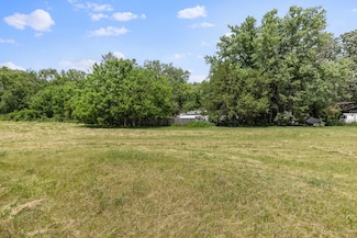 7938 Crabapple Ct, Roscoe, IL 61073