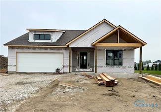 5071 Magnolia Dr, Oregon, OH 43616